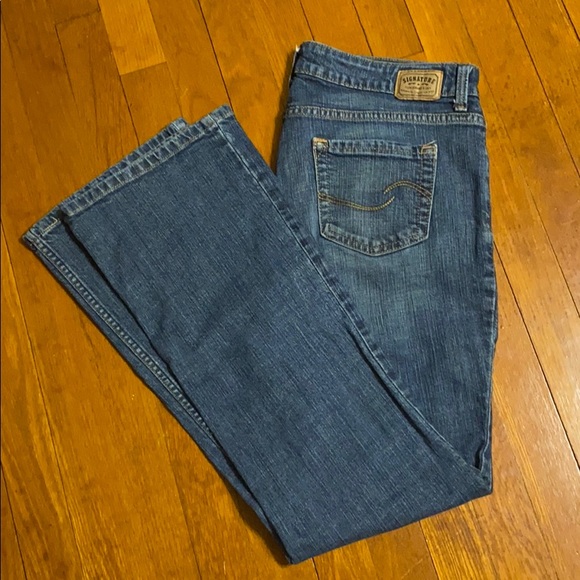 Levi Jeans - Picture 2 of 4